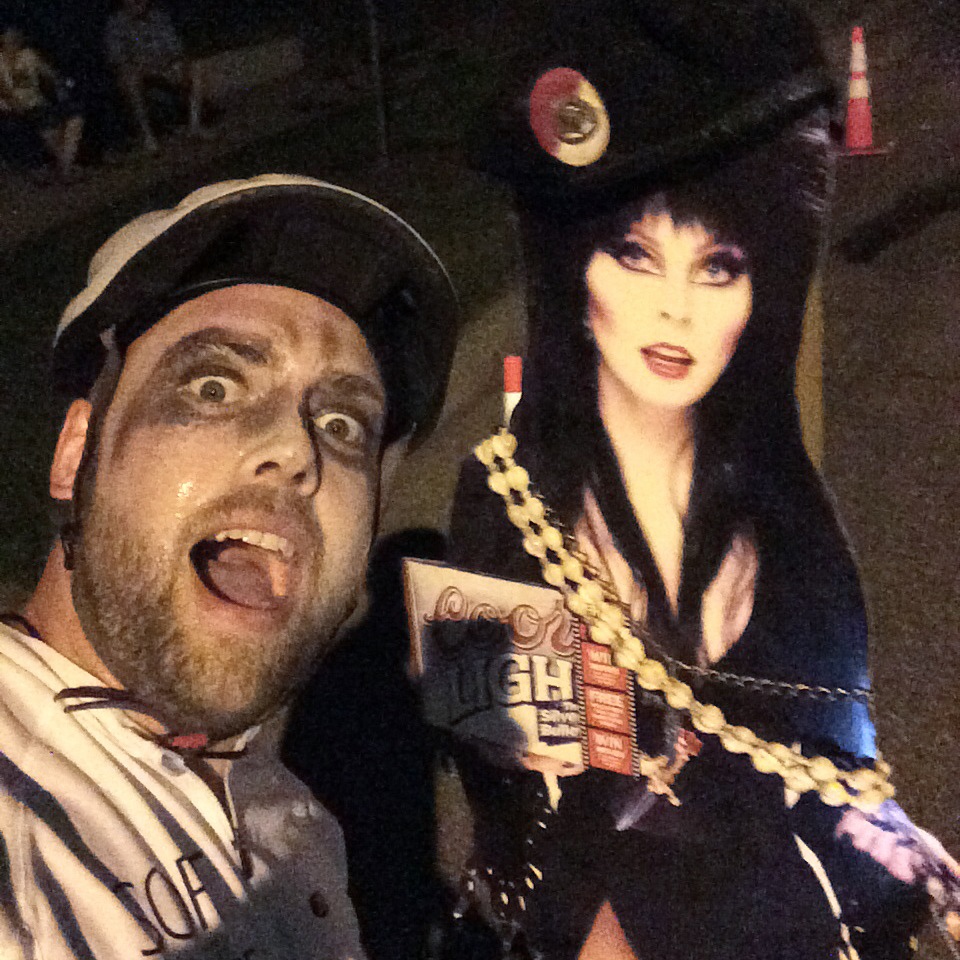 Hey, look, Elvira was hanging out in someone's front yard.